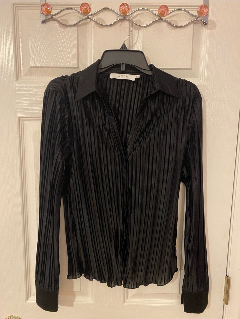 Astr Black Pleated Long-Sleeve Blouse